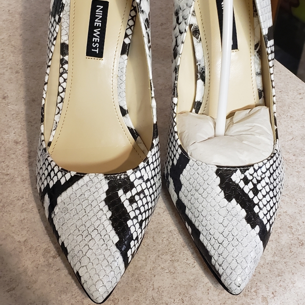 Nine West pumps